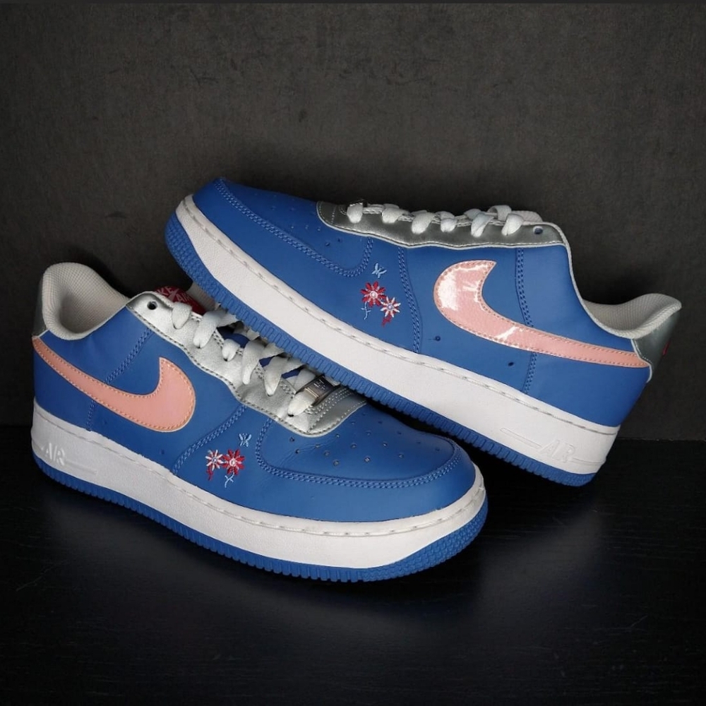 2008 Nike Air Force 1 Low Floral Size 6.5 Youth/8 Women's